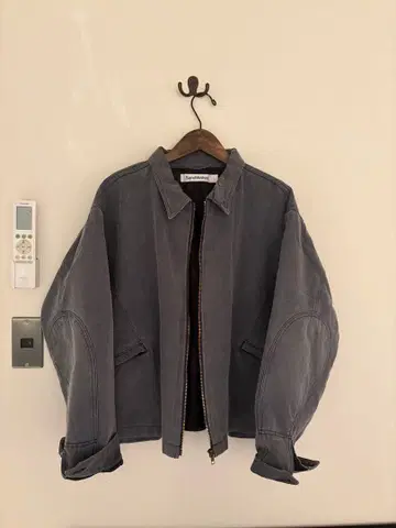 SandWater 그레이 집업 자켓