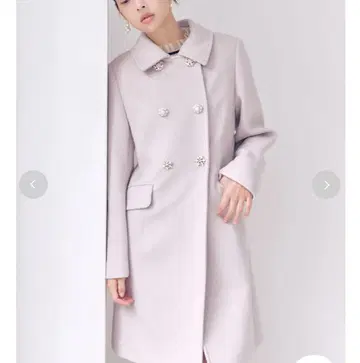 릴리 브라운 더블 비쥬 미디 코트