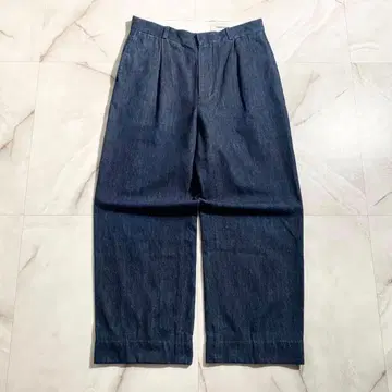 A16037 새상품급 야에카 치노 턱 스트레이트 데님 인디고 W30