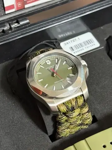 작동품 빅토리녹스 이녹스 VICTORINOX INOX 손목시계