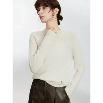 ELLIE 엘리 스웨터 블랙