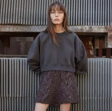 새상품 SeaRoomlynn VOLUME 맨투맨 숏 풀오버