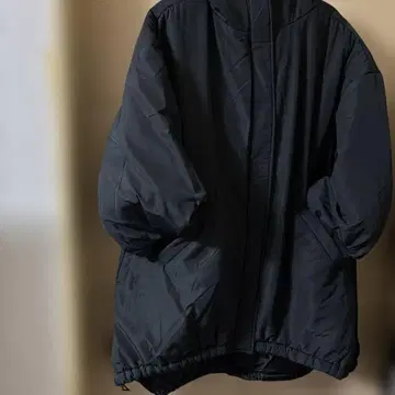 후드 부착 점퍼