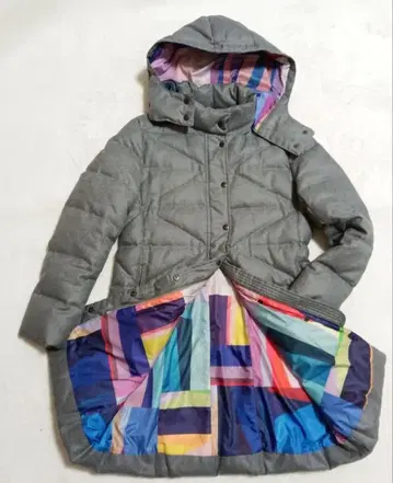 새상품급 폴스미스 다운 코트 후드 부착 38 안감 멀티 컬러 출퇴근 OK