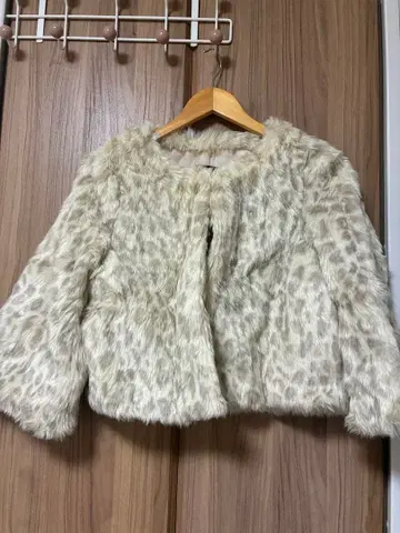 레오파드 퍼 숏 자켓