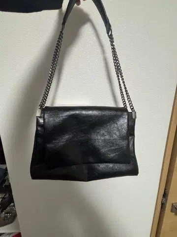 ZARA 블랙 가죽 숄더백