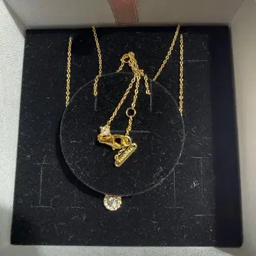 판도라 라운드 파베 헤일로 펜던트 네크리스