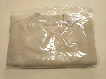 택 포함 새상품 NOBLE YAK 와이드 V넥 니트