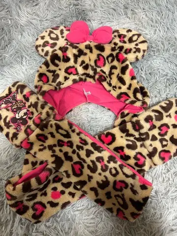 머플러 캡 레오파드 무늬