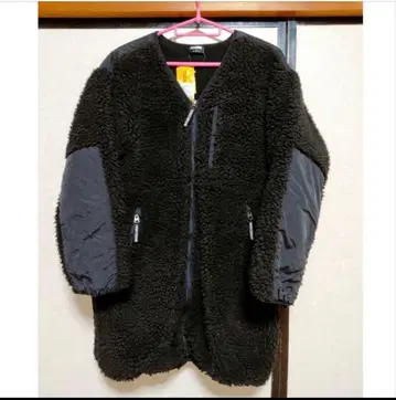 퍼스트다운 보아 코트