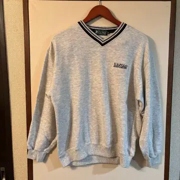 가격 인하 협상 U.S. POLO ASSN. 그레이 맨투맨 M 브이넥