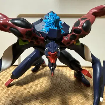 에반게리온 제일복권 제9의 사도 피규어 발디엘