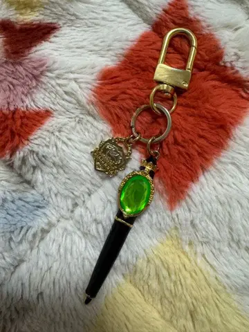 트위스티드 원더랜드 매지컬 응원봉 키링 사만사 콜라보