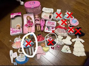 리카짱 인형과 의상 세트