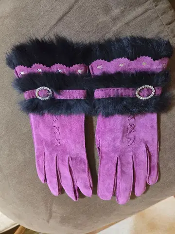 안나수이 핑크 퍼 달린 스웨이드 장갑