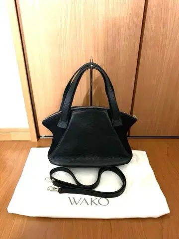 새상품급 WAKO x MAURO GOVERNA 2way 숄더 핸드백