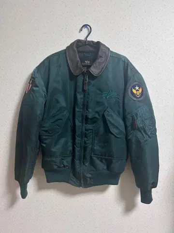 구제 의류 ALPHA INDUSTRIES MA-1 플라이트 자켓