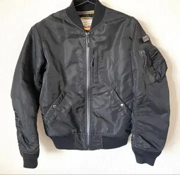 AVIREX 블랙 MA-1 플라이트 자켓