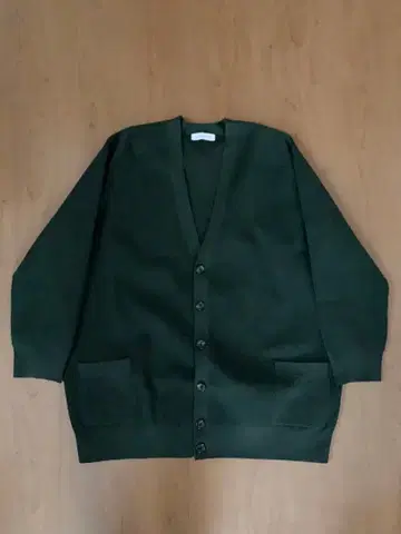새상품급 매디슨 블루 빅 니트 V넥 가디건 khaki 카키