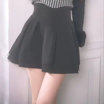 [ 미셸 마카롱 ] 슬림 레그 스커트 S 사이즈 블랙