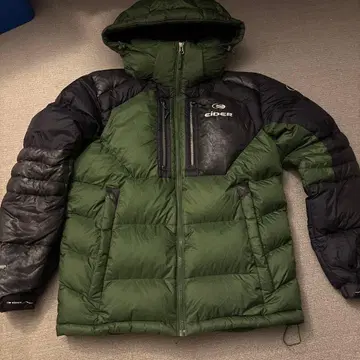 eider 후드 탈부착 가능 다운 자켓 올리브 그린/블랙