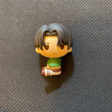 진격의 거인 쵸코놋코 피규어 리바이