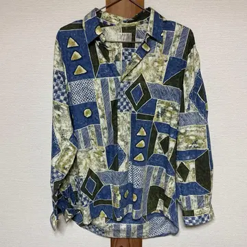 구제 의류 패턴 긴팔 셔츠