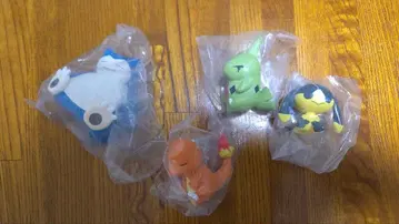 어깨 쿵 Fig.8 포켓몬 전 4종 컴프 세트