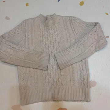 INED 이네드 아란 니트