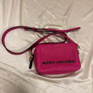 MARC JACOBS 핑크 숄더백