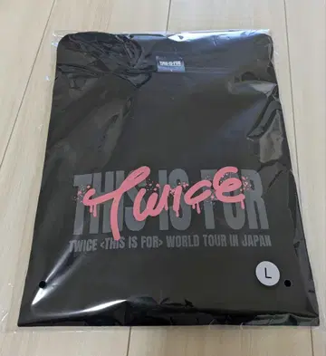 TWICE/THIS IS FOR 투어 티셔츠/모모/L