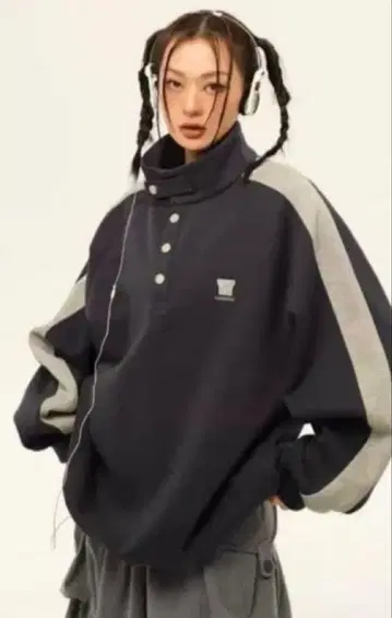 지저인 ONLINE 네이비 하프 지퍼 하프 버튼 트레이닝복