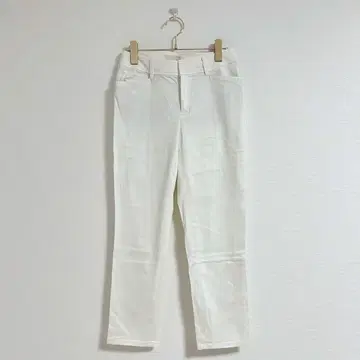 [ any Sis ] 화이트 슬림핏 캐주얼 스키니 팬츠