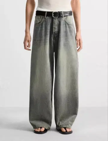 완판템 ZARA 엑스트라 배기 데님 EU 40inch 슈퍼 배기 데님
