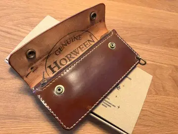 아디티브앤드라인 쉘 코도반 트래커 지갑 버번