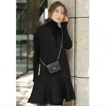 Apuweiser-riche 트위드 페플럼 미니 원피스