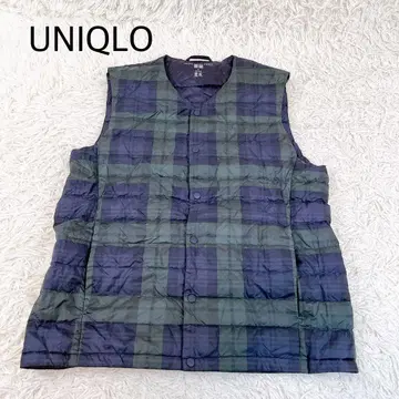새상품급 UNIQLO 노카라 울트라 라이트 다운 베스트 2way M