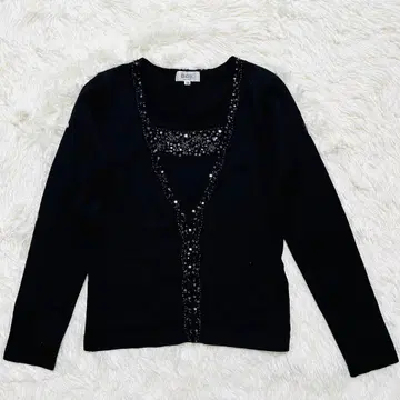 자유구 스팽글 비즈 장식 앙상블 V넥 긴팔 상의 블랙 38