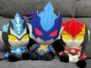 울트라맨 봉제 인형 3체 세트