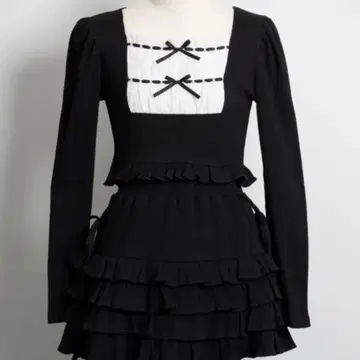 pium 피움 도리 프릴 티셔츠 세트업