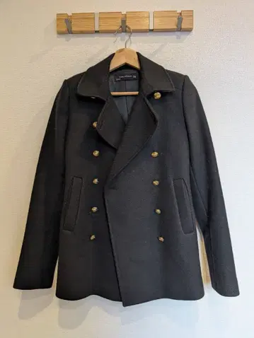 ZARA WOMAN 네이비 컬러 피코트 EU 36