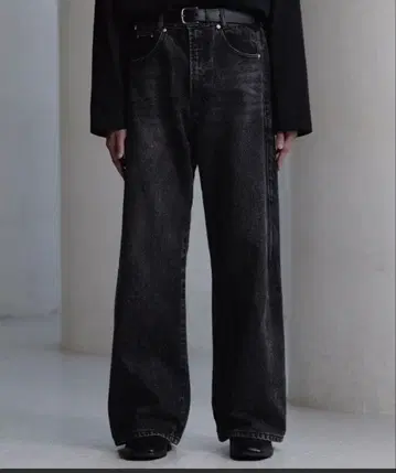 CLEL 리프 스트레이트 데님 팬츠 S 블랙 계열