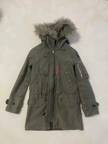 배너 바렛 아우터 코트