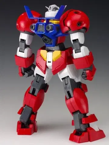 MG 1/100 건담 AGE-1 타이타스