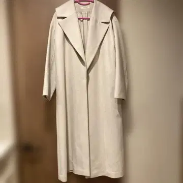 ROUGE VIF 아이보리 롱 코트