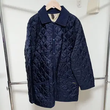 Lavenham Long Melford 네이비 퀼팅 자켓 40