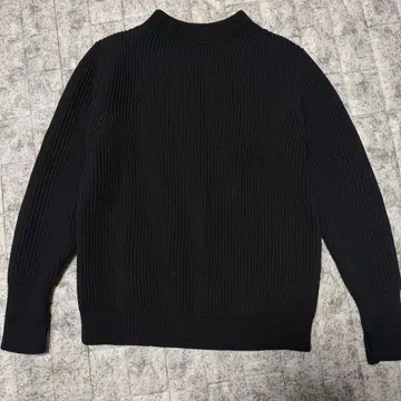 새상품급 ANDERSEN-ANDERSEN 5G 니트 블랙 스테디셀러