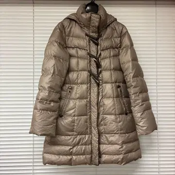 BRIGITTE 베이지 다운 코트 후드 부착