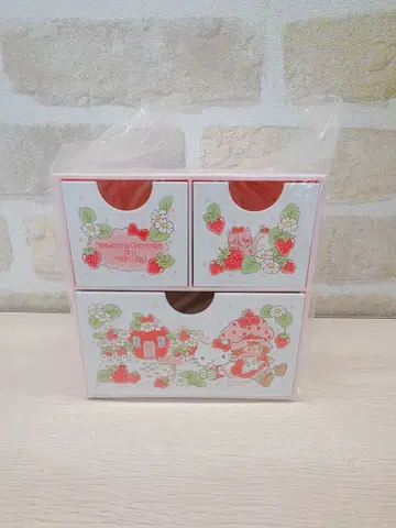 헬로키티 스트로베리 쇼트케이크 소품함 체스트