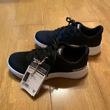 리복 퀵 조거 24.0cm